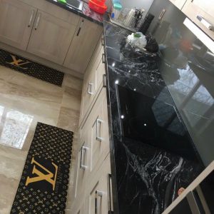 bếp Đá Granite Đen Rừng