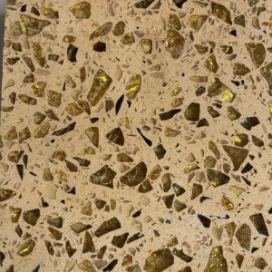 đá vàng ánh vàng